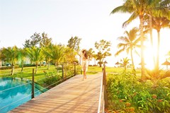 Victoria Beachcomber Resort & Spa - photo 5