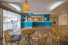 Hotel Checkin Garbí - photo 2