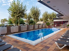 Hotel Checkin Garbí - photo 23