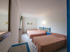 Hotel Checkin Garbí - photo 29