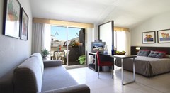 Aqua Hotel Montagut Suites - photo 17
