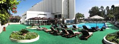 BM Beach Hotel - photo 24