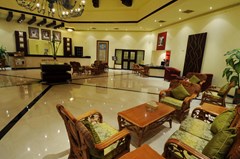 BM Beach Resort: Lobby - photo 10