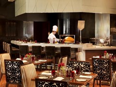 Fairmont Bab Al Bahr: Hotel interior - photo 9