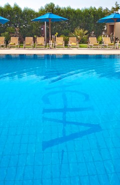 BM Acacia Hotel & Apartments: Pool - photo 3