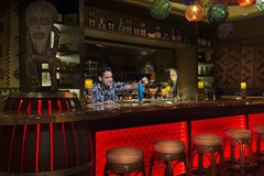 Hilton Al Hamra Golf And Beach Resort: Bar - photo 1