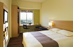 IBIS Deira City Centre: Room - photo 1
