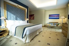 Byblos Hotel: Room - photo 8