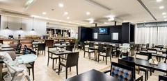 Holiday Inn Express Jumeirah: Restaurant - photo 6