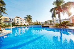 PortAventura Hotel Includes PortAventura Tickets: Pool - photo 23