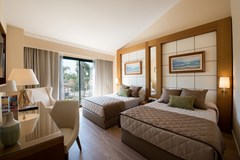 PortAventura Hotel Includes PortAventura Tickets: Room Double or Twin CAPACITY 2 - photo 17