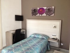 Planas: Room SINGLE STANDARD - photo 1