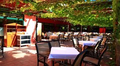 Ohtels Villa Romana: Restaurant - photo 35