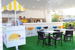 Ellia Hotel: Bar - photo 18