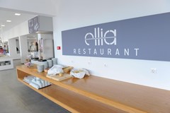 Ellia Hotel: Restaurant - photo 50