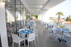 Ellia Hotel: Restaurant - photo 66