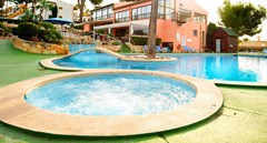 Ona Aucanada: Pool - photo 41