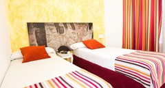 Ona Aucanada: Room APARTMENT CAPACITY 2 - photo 56