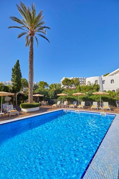 Gavimar Cala Gran Costa Del Sur: Pool - photo 18