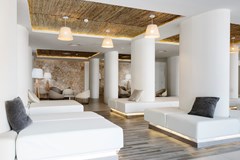 Aluasoul Mallorca Resort - Adults Only: Lobby - photo 2