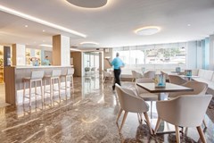 Grupotel Farrutx: Bar - photo 10