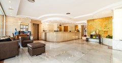 Globales Palmanova Palace: Lobby - photo 1