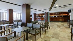 Alua Hawaii Mallorca & Suites: Bar - photo 25