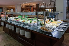 Alua Hawaii Mallorca & Suites: Restaurant - photo 29