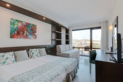 Alua Hawaii Mallorca & Suites: Room FAMILY ROOM CAPACITY 2 - photo 110