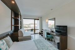 Alua Hawaii Mallorca & Suites: Room FAMILY ROOM CAPACITY 3 - photo 124