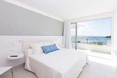 Senses Palmanova: Room SUITE STANDARD - photo 132