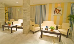 BelleVue Vistanova: Lobby - photo 9