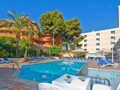 BelleVue Vistanova: Pool - photo 15