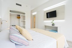 BelleVue Vistanova: Room Double or Twin CAPACITY 3 - photo 22