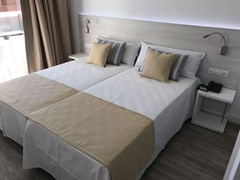 BelleVue Vistanova: Room - photo 21