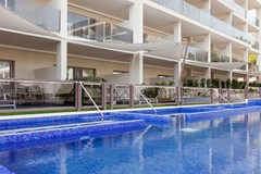 Zafiro Palace Palmanova: Pool - photo 14