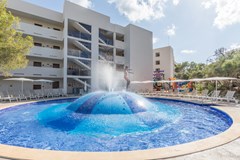 Zafiro Palace Palmanova: Pool - photo 17