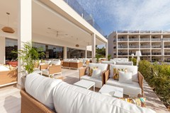 Zafiro Palace Palmanova: Terrace - photo 4