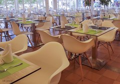Ponent Apartments: Restaurant - photo 41