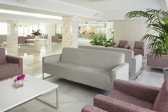 HSM S'Olivera: Lobby - photo 13