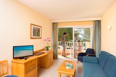 HSM S'Olivera: Room - photo 6