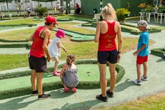 Eix Lagotel: Sports and Entertainment - photo 27