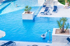 Eix Lagotel: Pool - photo 15