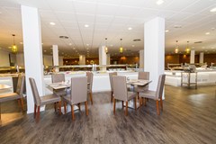 Eix Lagotel: Restaurant - photo 12