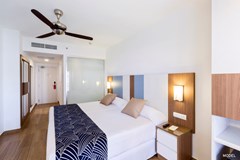 Riu Festival: Room - photo 8