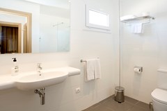 Tres Torres: Room APARTMENT CAPACITY 4 - photo 105