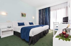 Cristobal Colon Hotel: Room - photo 9