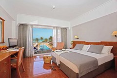 Myseahouse Neptuno: Room Double or Twin SEA VIEW - photo 11