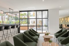 HM Ayron Park: Bar - photo 19