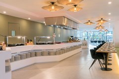 HM Ayron Park: Restaurant - photo 79